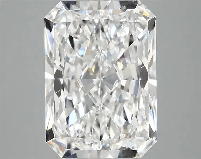 4.16 Carat · RADIANT · E · VVS2 · IGI · Excellent Cut