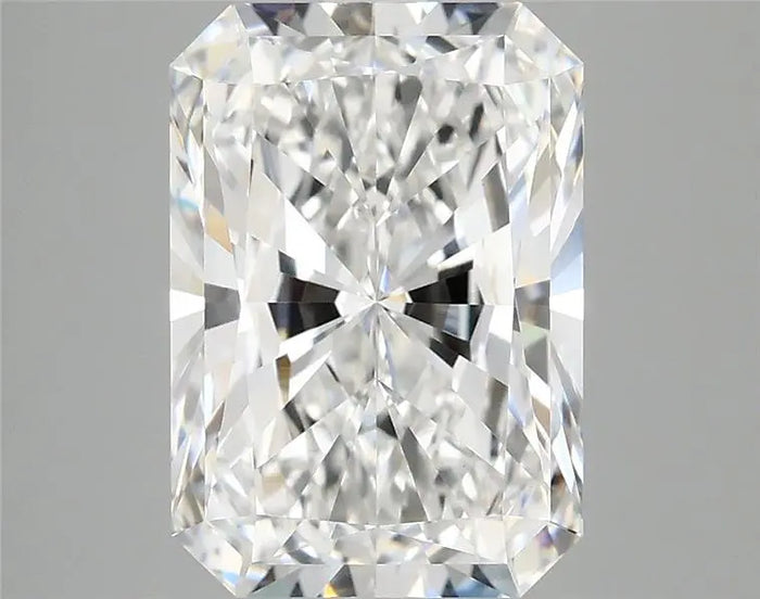4.15 Carat · RADIANT · E · VVS2 · IGI · Excellent Cut