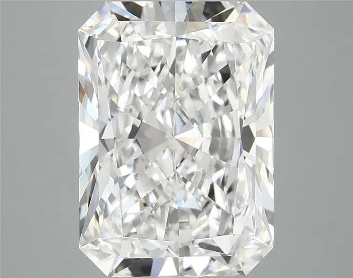 4.15 Carat · RADIANT · E · VVS2 · IGI · Excellent Cut