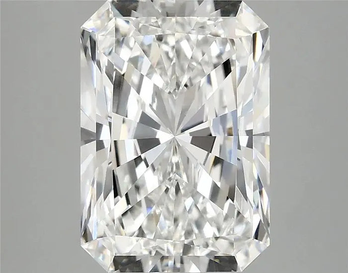 3.84 Carat · RADIANT · E · VVS2 · IGI · Excellent Cut