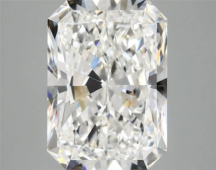 4.09 Carat · RADIANT · E · VVS2 · IGI · Excellent Cut