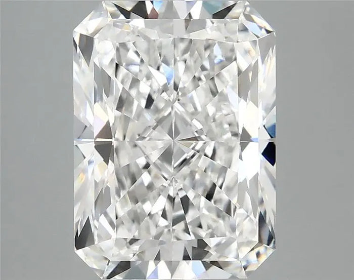 4.09 Carat · RADIANT · E · VVS2 · IGI · Excellent Cut