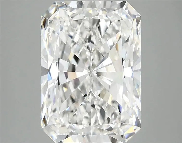 4.86 Carat · RADIANT · E · VVS2 · IGI · Excellent Cut