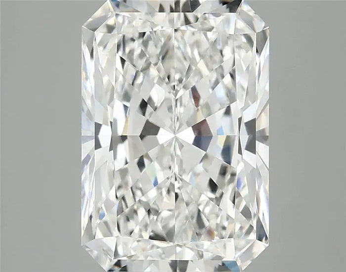 3.82 Carat · RADIANT · E · VVS2 · IGI · Excellent Cut