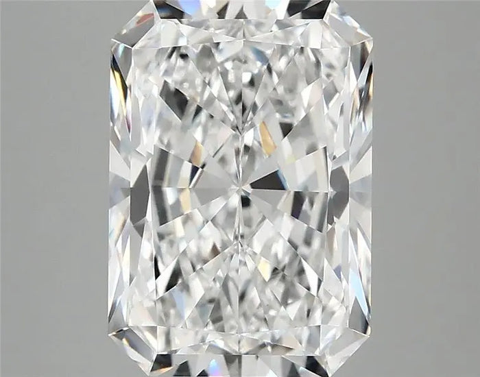 4.17 Carat · RADIANT · E · VVS2 · IGI · Excellent Cut