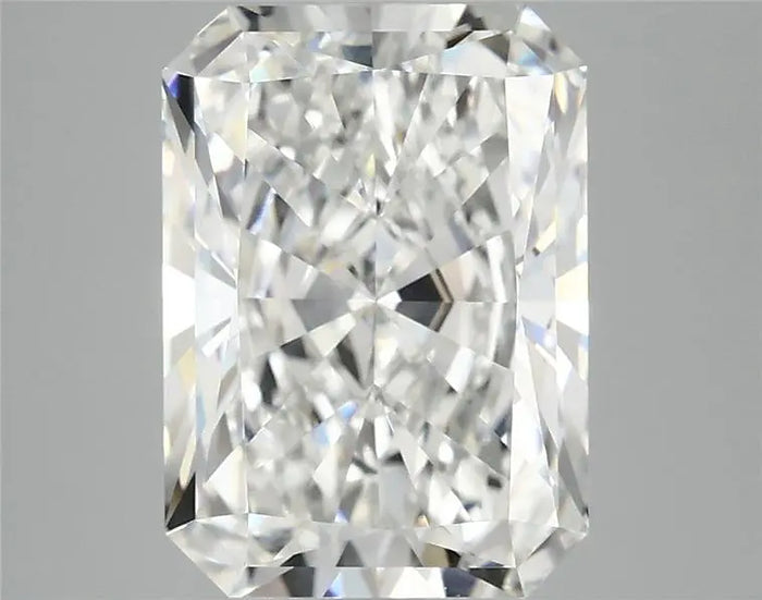 3.94 Carat · RADIANT · E · VVS2 · IGI · Excellent Cut