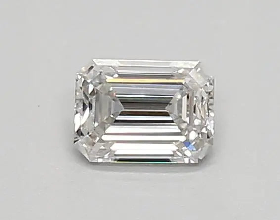 0.32 Carat · EMERALD · E · VS1 · IGI · Very Good Cut