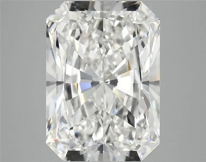 4.81 Carat · RADIANT · E · VVS2 · IGI · Excellent Cut