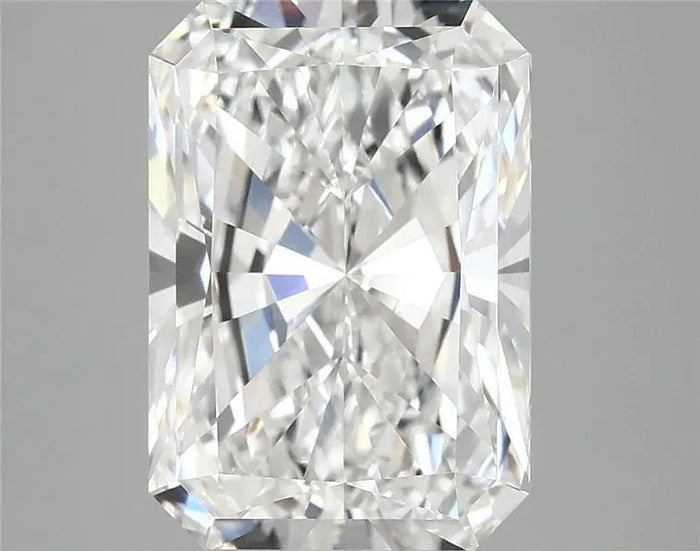 4.04 Carat · RADIANT · E · VVS2 · IGI · Excellent Cut