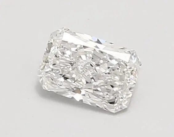 0.61 Carat · RADIANT · E · VVS1 · IGI · Excellent Cut