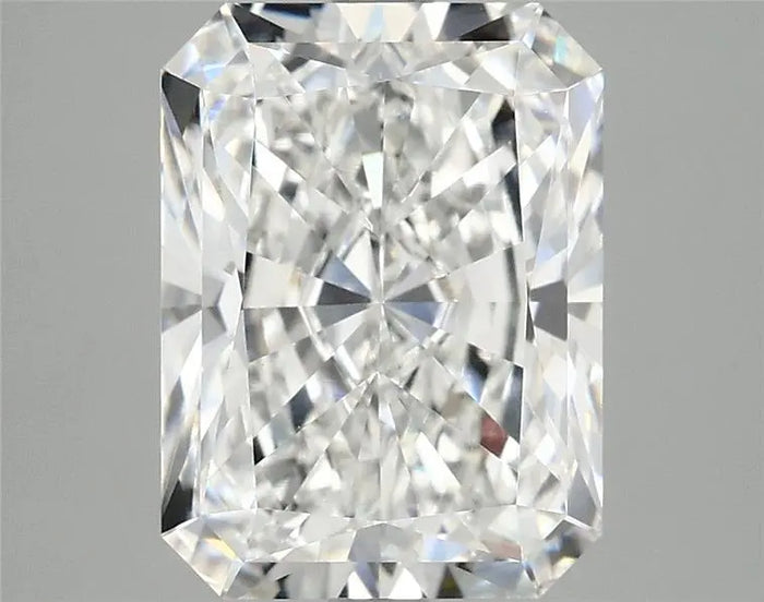 4.06 Carat · RADIANT · E · VVS2 · IGI · Excellent Cut