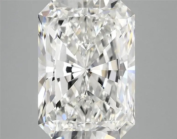 4.18 Carat · RADIANT · F · VVS2 · IGI · Excellent Cut