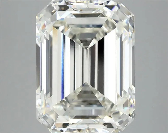 7.07 Carat · EMERALD · F · VVS2 · IGI · Excellent Cut