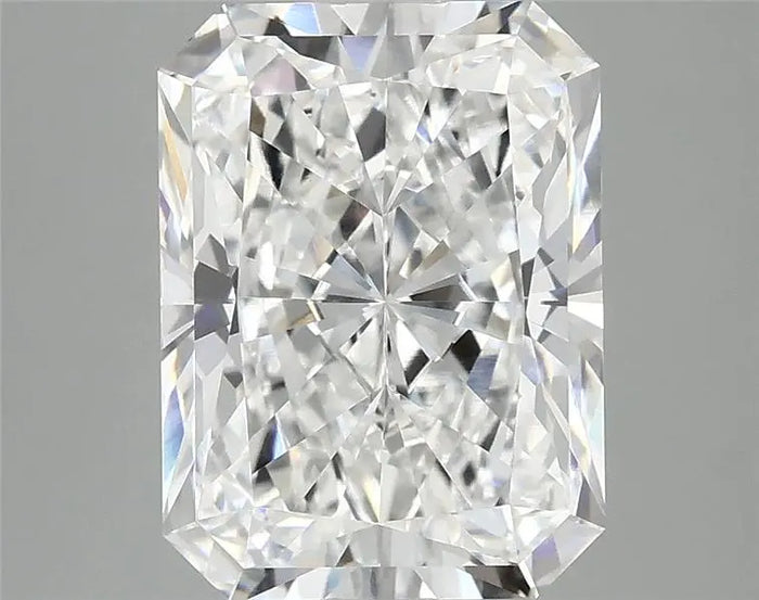4.09 Carat · RADIANT · E · VVS2 · IGI · Excellent Cut