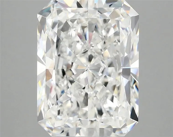 4.08 Carat · RADIANT · E · VVS2 · IGI · Excellent Cut