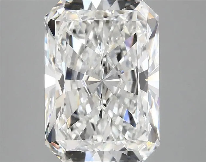4.09 Carat · RADIANT · E · VVS2 · IGI · Excellent Cut