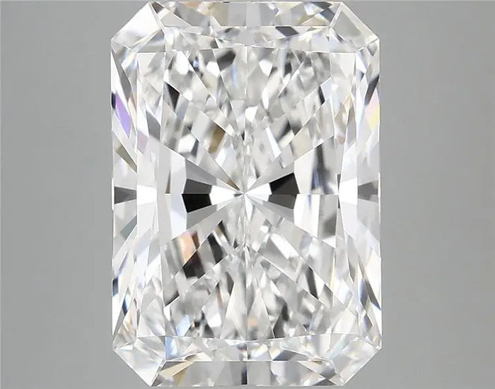 4.92 Carat · RADIANT · E · VVS2 · IGI · Excellent Cut