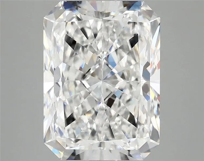 4.05 Carat · RADIANT · E · VVS2 · IGI · Excellent Cut