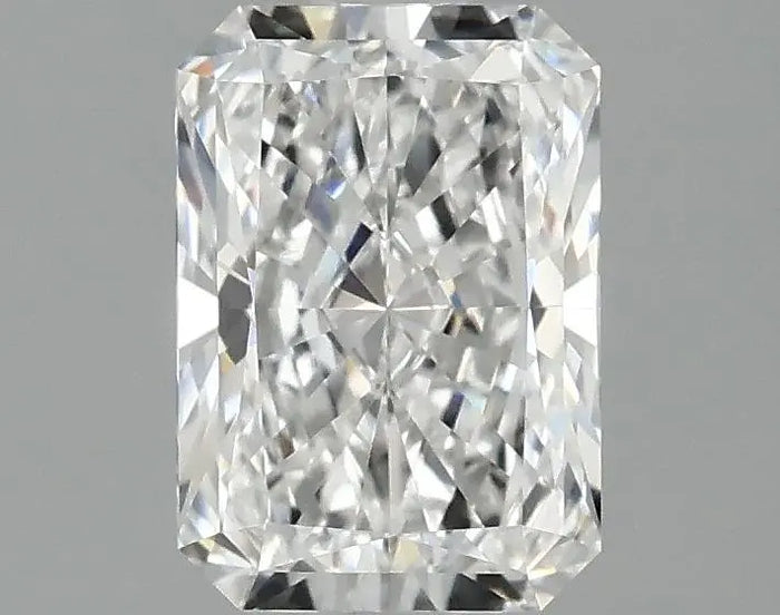 1.59 Carat · RADIANT · E · VVS2 · IGI · Excellent Cut