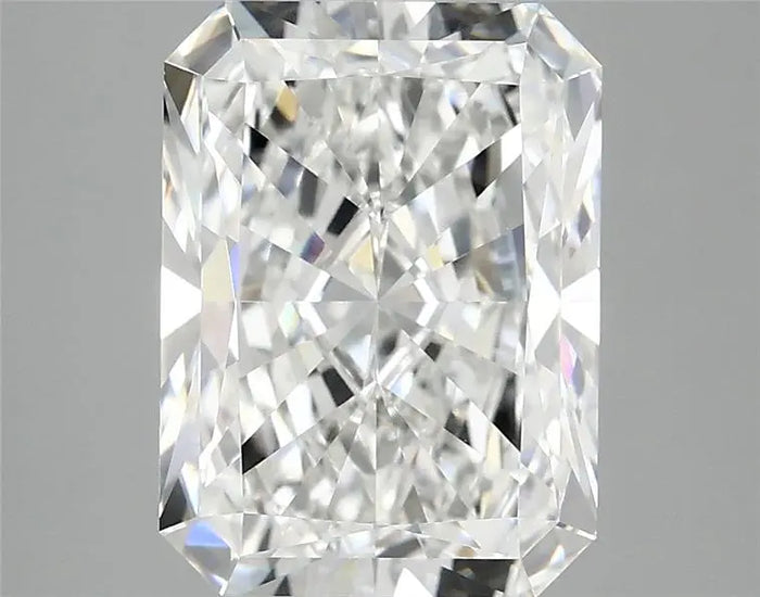 4.12 Carat · RADIANT · E · VVS2 · IGI · Excellent Cut