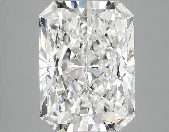 4.06 Carat · RADIANT · E · VVS2 · IGI · Excellent Cut