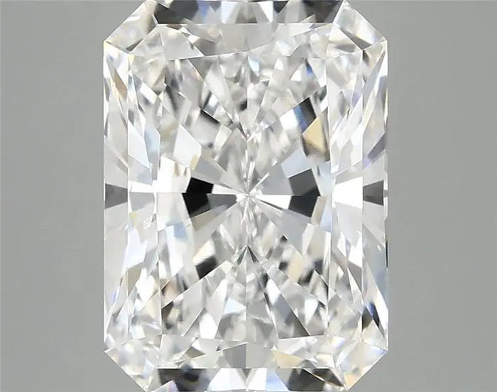 3.87 Carat · RADIANT · E · VS2 · IGI · Excellent Cut