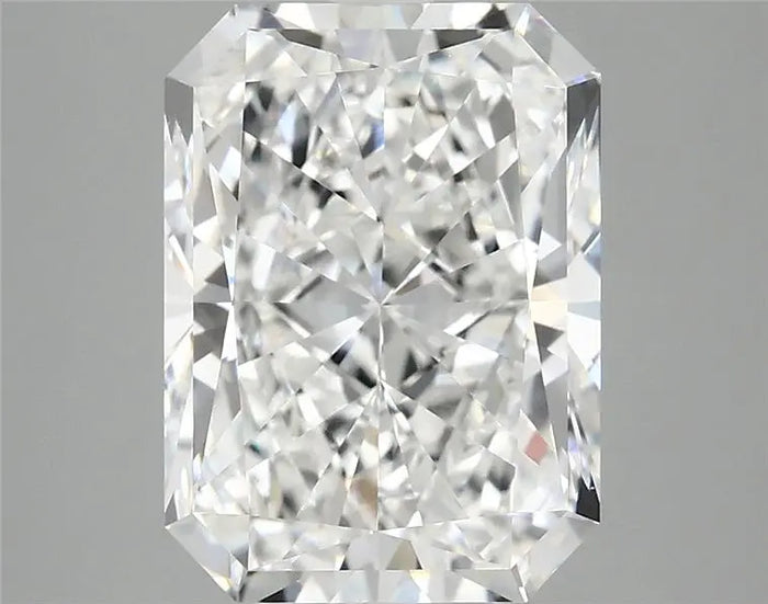 4.04 Carat · RADIANT · E · VVS2 · IGI · Excellent Cut