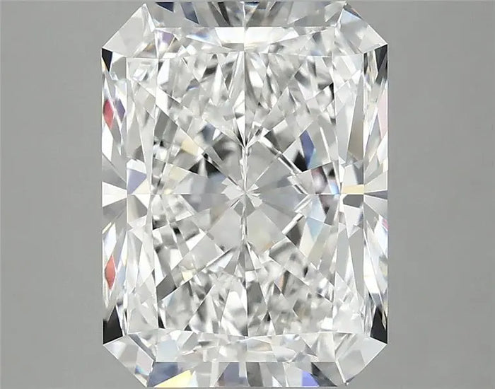 4.06 Carat · RADIANT · E · VVS2 · IGI · Excellent Cut