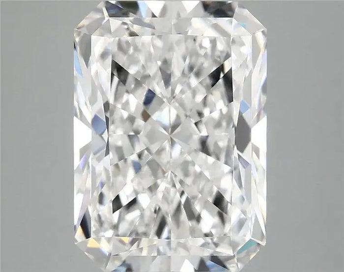 6.06 Carat · RADIANT · E · VVS2 · IGI · Excellent Cut