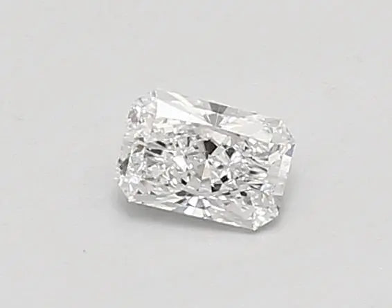0.35 Carat · RADIANT · D · VS1 · IGI · Very Good Cut