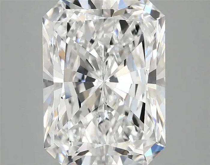 4.06 Carat · RADIANT · E · VVS2 · IGI · Excellent Cut