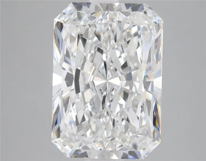 4.33 Carat · RADIANT · E · VS1 · IGI · Excellent Cut