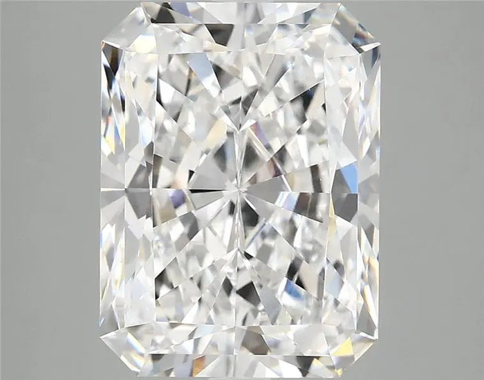 4.98 Carat · RADIANT · E · VVS2 · IGI · Excellent Cut