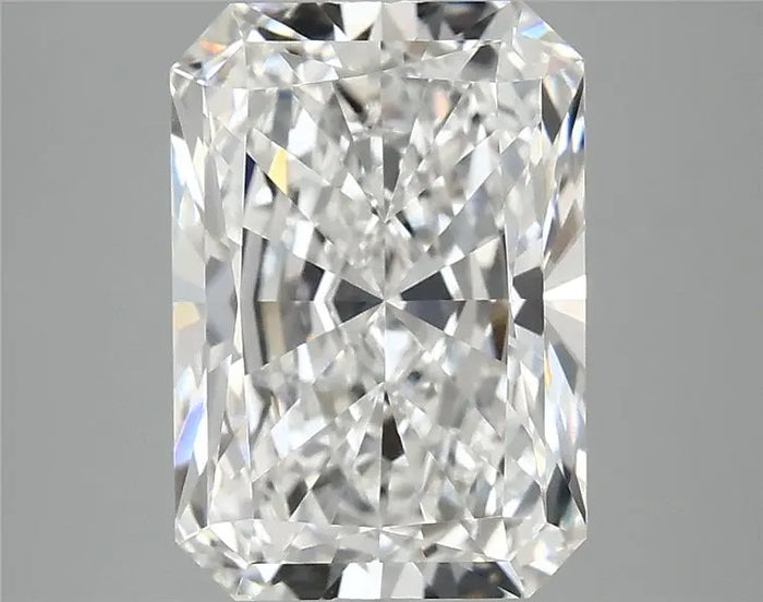 4.09 Carat · RADIANT · E · VVS2 · IGI · Excellent Cut
