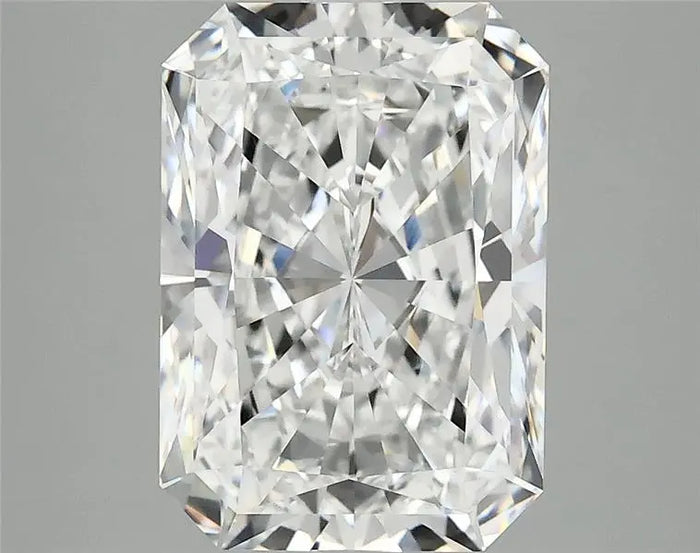 4.05 Carat · RADIANT · E · VVS2 · IGI · Excellent Cut