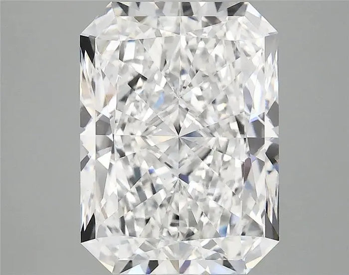 4.11 Carat · RADIANT · D · VVS2 · IGI · Excellent Cut
