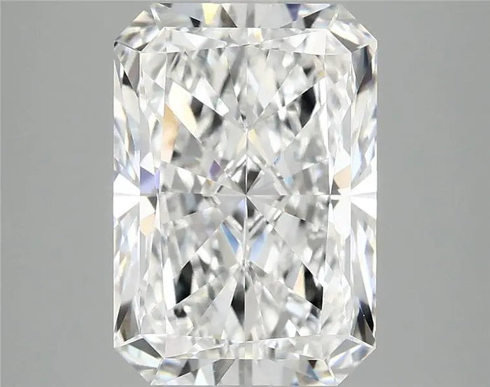 4.90 Carat · RADIANT · E · VVS2 · IGI · Excellent Cut