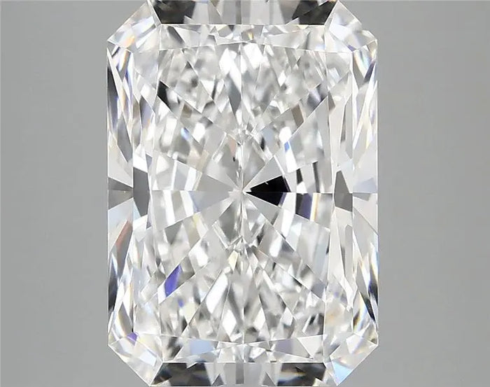 4.90 Carat · RADIANT · E · VVS2 · IGI · Excellent Cut