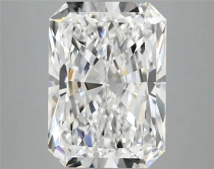 6.09 Carat · RADIANT · E · VVS2 · IGI · Excellent Cut