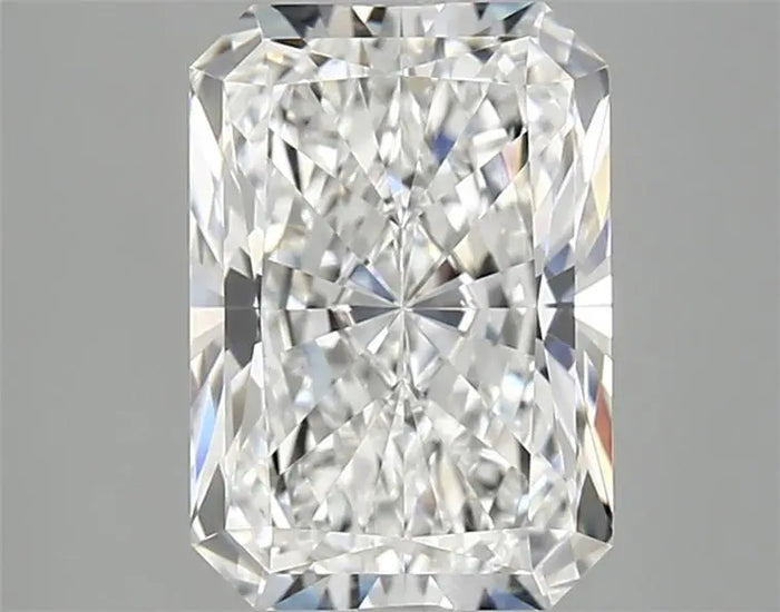 3.08 Carat · RADIANT · E · VVS2 · IGI · Excellent Cut
