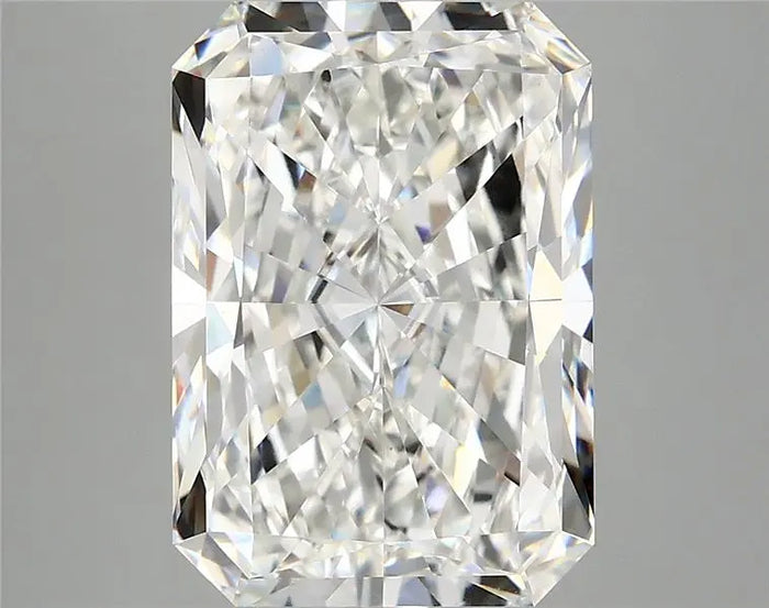 4.93 Carat · RADIANT · E · VVS2 · IGI · Excellent Cut
