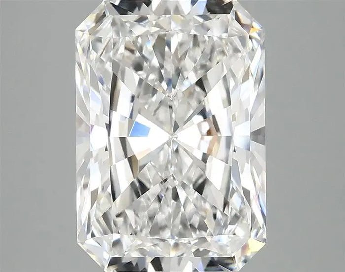 4.09 Carat · RADIANT · E · VVS2 · IGI · Excellent Cut