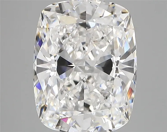 3.90 Carat · CUSHION · E · VVS1 · IGI · Excellent Cut