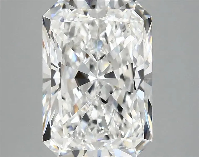 4.90 Carat · RADIANT · E · VVS2 · IGI · Excellent Cut
