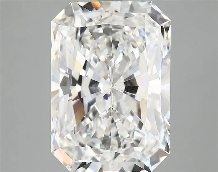 6.04 Carat · RADIANT · E · VVS2 · IGI · Excellent Cut