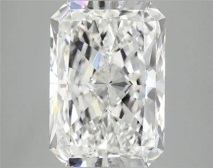 6.09 Carat · RADIANT · E · VVS2 · IGI · Excellent Cut