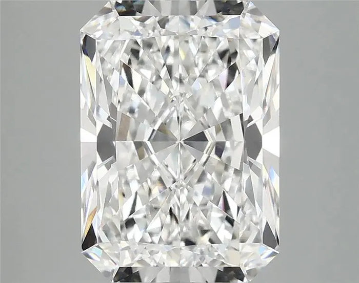 4.16 Carat · RADIANT · E · VVS2 · IGI · Excellent Cut