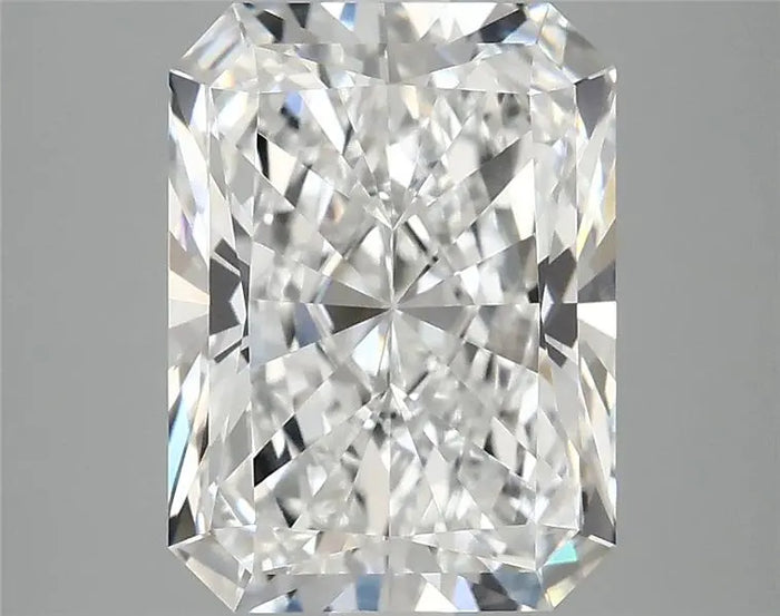 4.06 Carat · RADIANT · E · VVS2 · IGI · Excellent Cut