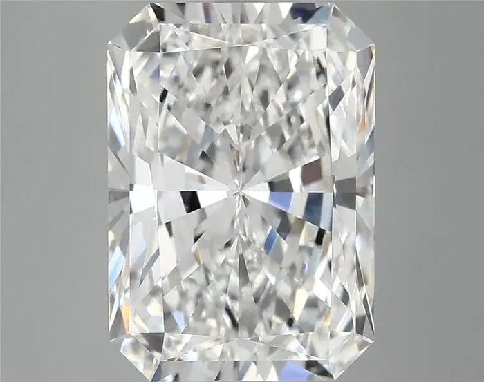 4.04 Carat · RADIANT · E · VVS2 · IGI · Excellent Cut
