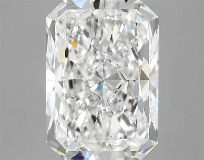 4.08 Carat · RADIANT · E · VVS2 · IGI · Excellent Cut